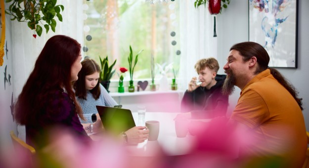 Keski-Suomen hyvinvointialue kerää asukkaiden näkemyksiä vaikuttamismahdollisuuksista hyvinvointialueella 23.9. mennessä 
