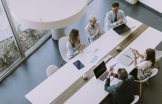 Yhteistyökumppanit etäkokouksessa.