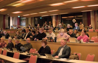 Keski-Suomen aluevaltuuston kokous Laajavuori-salissa.