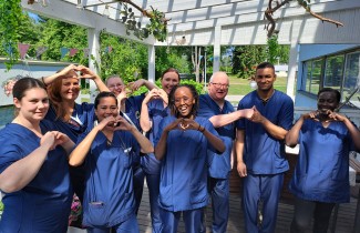 Tarhialan ikääntyneiden yksikössä työtä tehdään ilolla