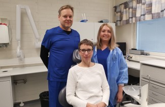 Muuramen suun terveydenhuollon ammattilaisia