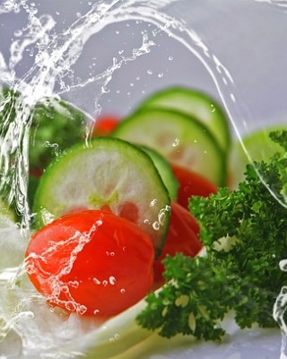 https://cdn.pixabay.com/photo/2017/10/09/19/29/eat-2834549_640.jpg