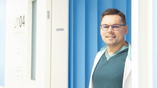 Ylilääkäri Tuomo Kyrönlahti