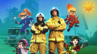 Kaksi pelastajaa ja piirroshahmoja