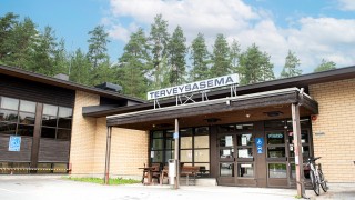 Saarijärven sosiaali- ja terveysaseman pääsisäänkäynti