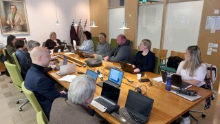 Keski-Suomen hyvinvointialueen tarkastuslautakunta päätti kokouksessaan 20.11.2025 pyytää aluevaltuutetuilta palautetta vuoden 2025 väliarvioinnista 