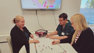 Aistinelinyksikössä mikrotaukojen voimaan luotetaan